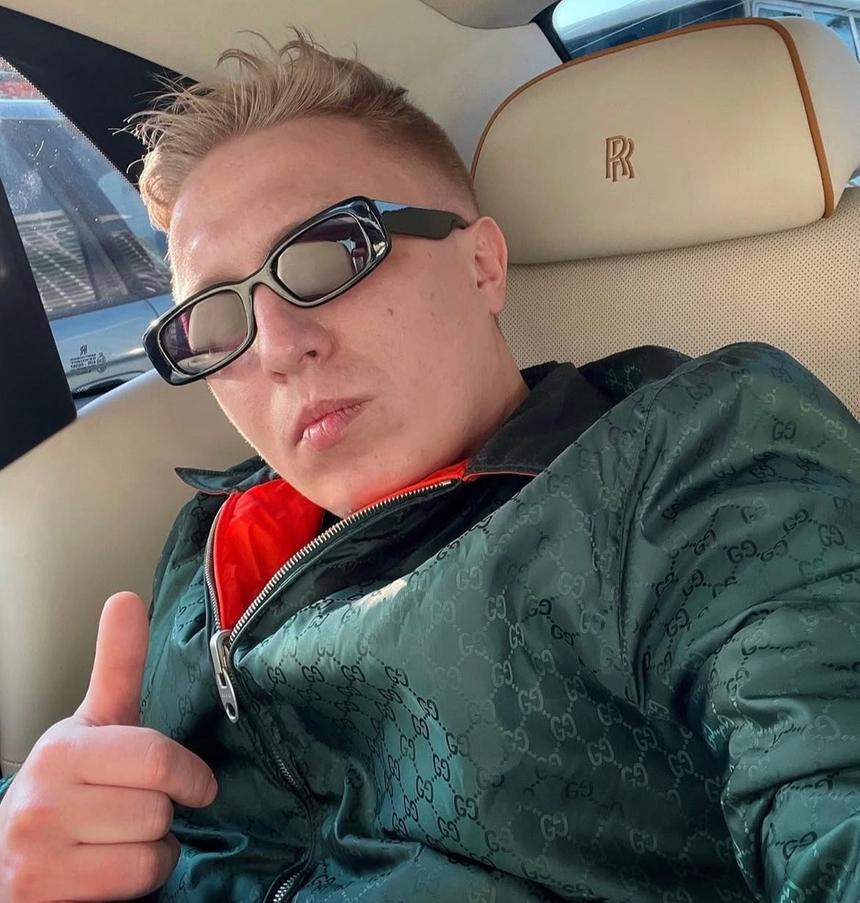 В Санкт-Петербурге напали на рэпера Витю АК-47