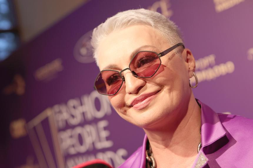 «Забрали три зуба»: Катя Лель рассказала о контактах ее дочери с другими цивилизациями