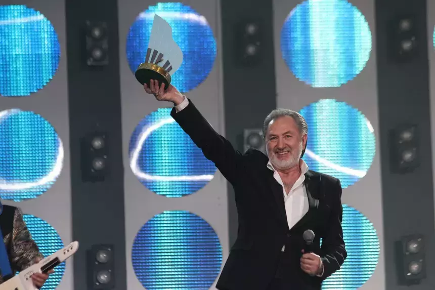 77-летний солист «Сябров» Ярмоленко рассказал, как поддерживает форму