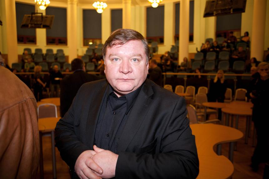 «Расстанусь с той, без кого не могу жить, или брошу пить»: как умерший Роман Мадянов боролся с алкоголизмом