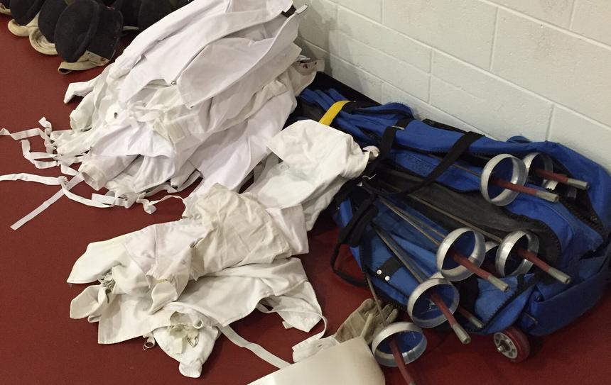 Пожаловался на боль в районе живота: египетский рапирист попал в больницу после боя с российским спортсменом