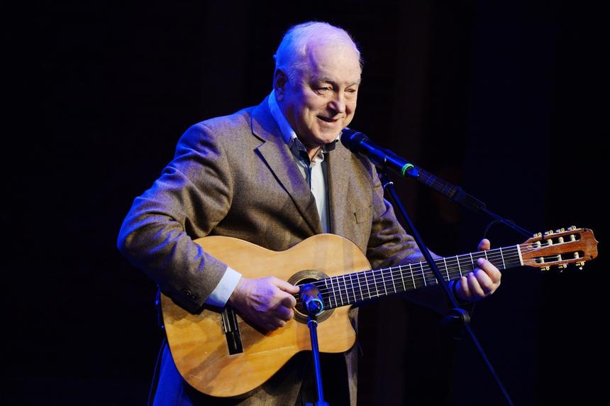 «Не ждали от государства квартир»: барды Никитины ответили на «злобные комментарии»