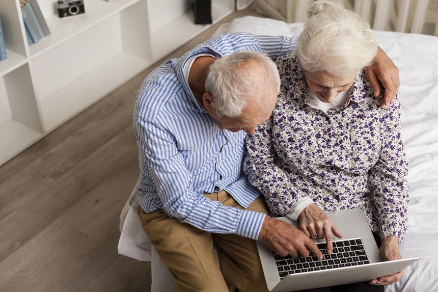 С 1 сентября в России повысят соцвыплаты: сколько они составят и как получить