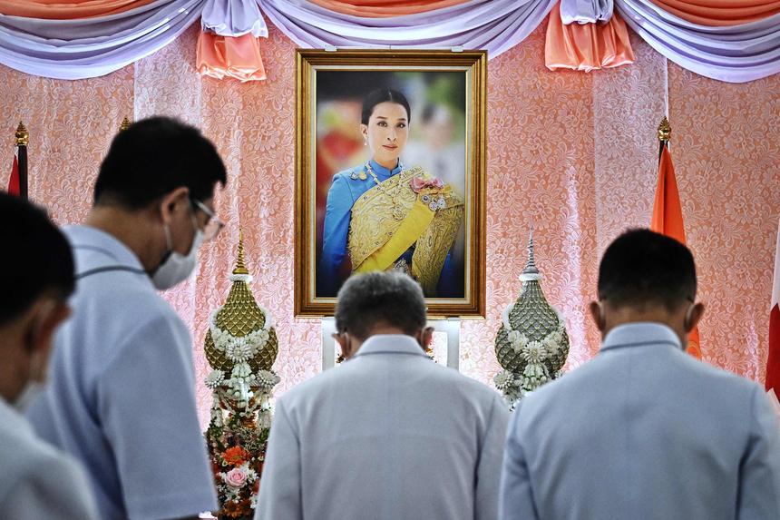 Врачи не могут помочь принцессе Таиланда, которая три года находится в коме