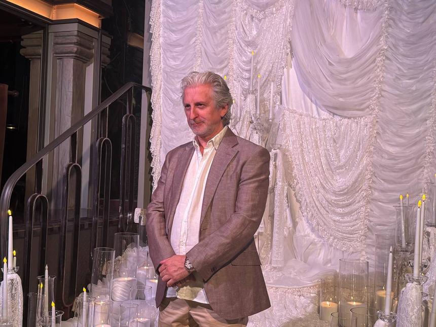 «Это не бизнес-проект»: отец Нюши рассказал о продюсировании певицы и редком общении с внуками