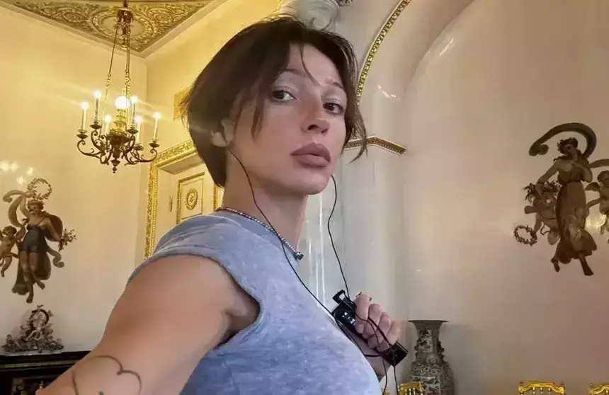 «Я ладненькая и складненькая»: блогер Ивлеева раскрыла, сколько весила до похудения