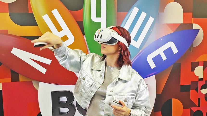 «Возможности нейросетей растут с каждым месяцем»: VR-художница раскрыла секреты профессии будущего