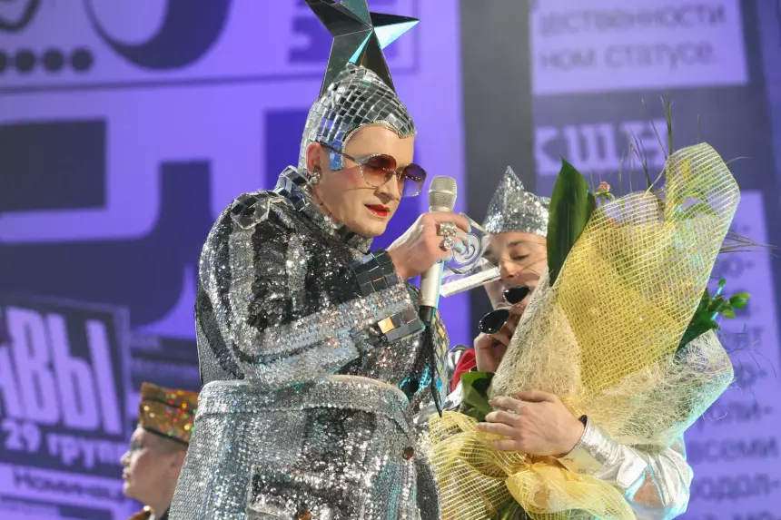 «Вероятность идеологической диверсии»: песня Верки Сердючки вызвала скандал в российском селе