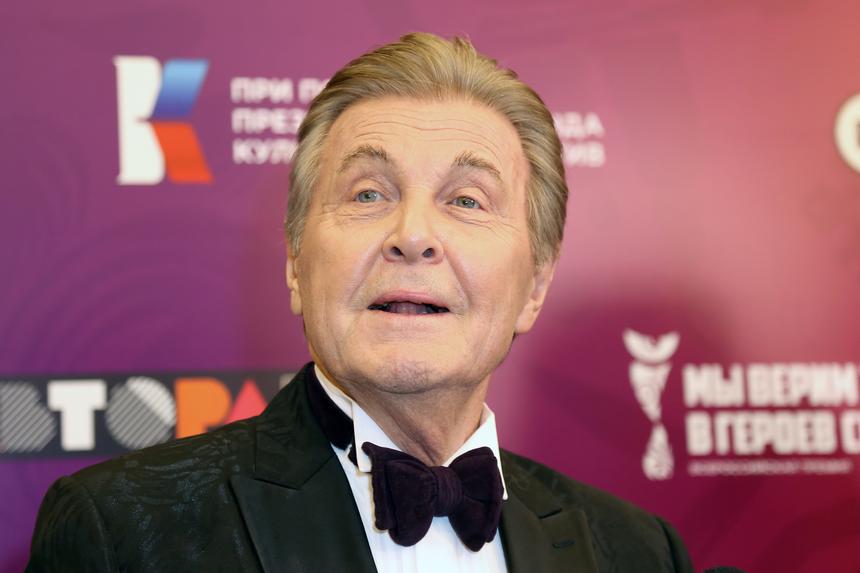 «Они несут песню»: Лев Лещенко объяснил новую волну популярности Кадышевой и Булановой