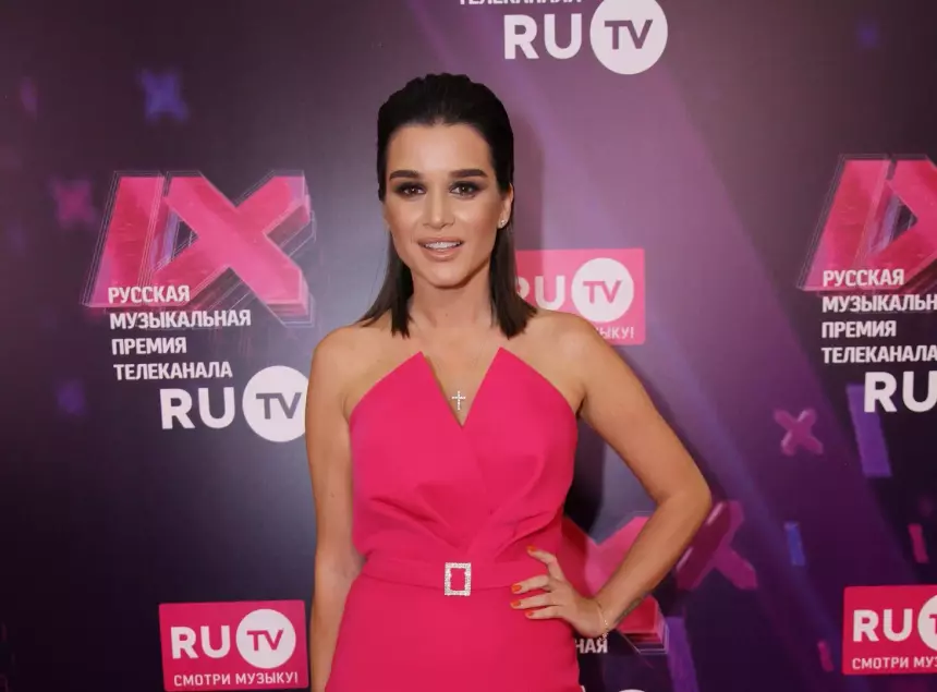 «Сна практически нет»: Ксения Бородина пожаловалась подписчикам на проблемы по ночам