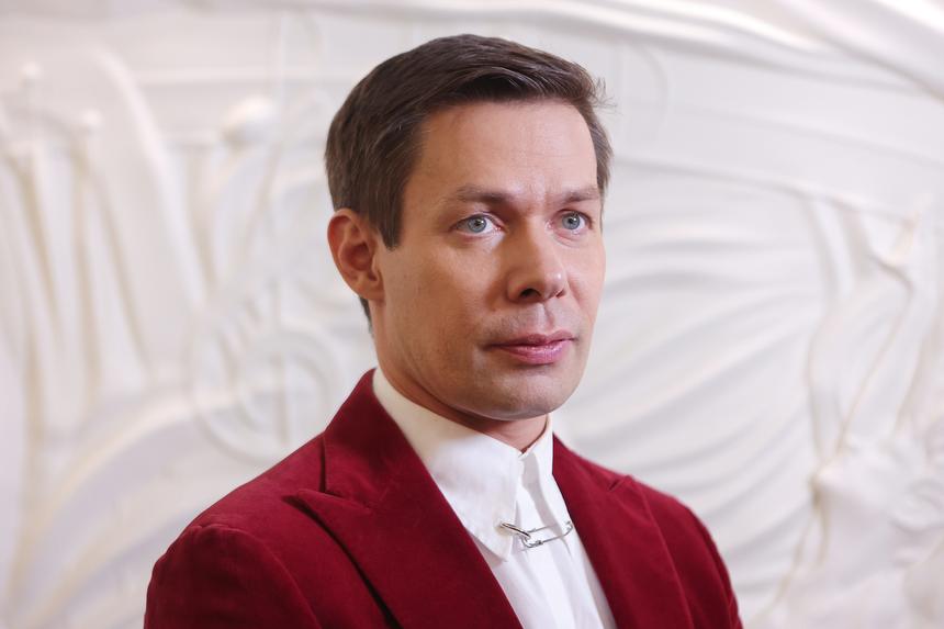 «Cartier через год, квартира через три»: почему Стас Пьеха до сих пор одинок