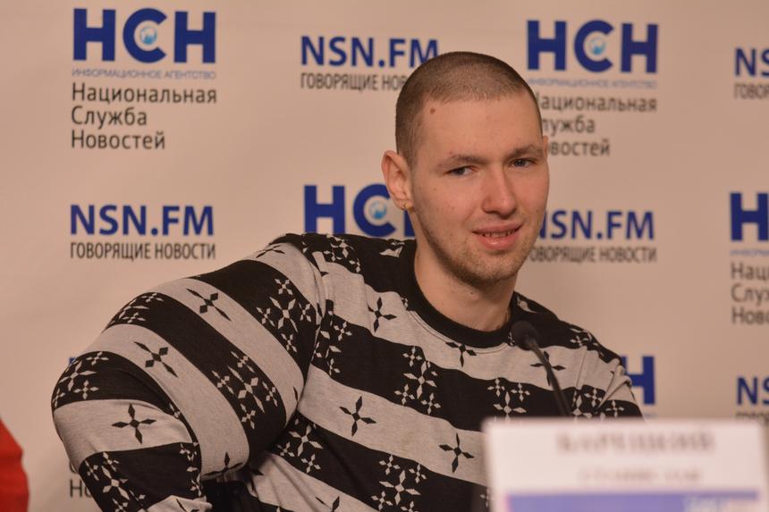 Удаляет синтол из рук и филлеры с лица: как сейчас выглядит блогер «Руки-Базуки» Кирилл Терешин