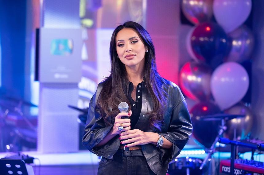 Певица Алсу с юмором отнеслась к своему статусу «легенды»