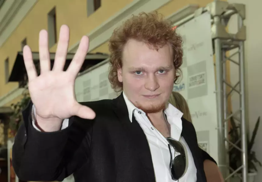 Победивший рак иллюзионист Сергей Сафронов стал отцом в четвертый раз