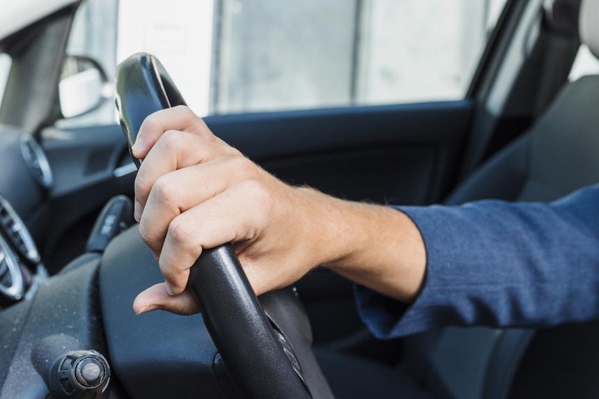 В Челябинске водитель маршрутки устроил скандал из-за 8 рублей