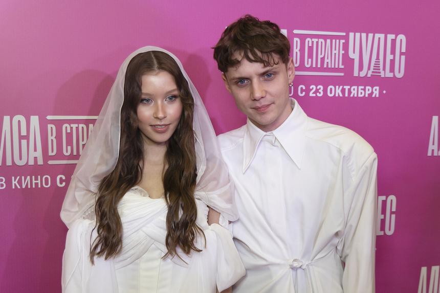 «Она всегда и везде главная звезда»: Ваня Дмитриенко с любовью высказался об Анне Пересильд