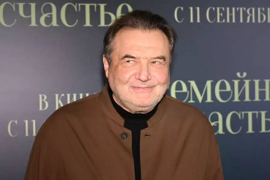 «Это не по блату»: Алексей Учитель предложил снять ремейк на его фильм сыну