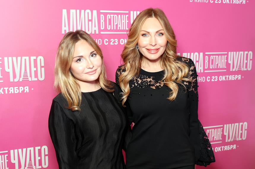 Сколько стоит съемочный день актрисы Натальи Бочкаревой, оплачивающей обучение дочери за 500 тысяч рублей