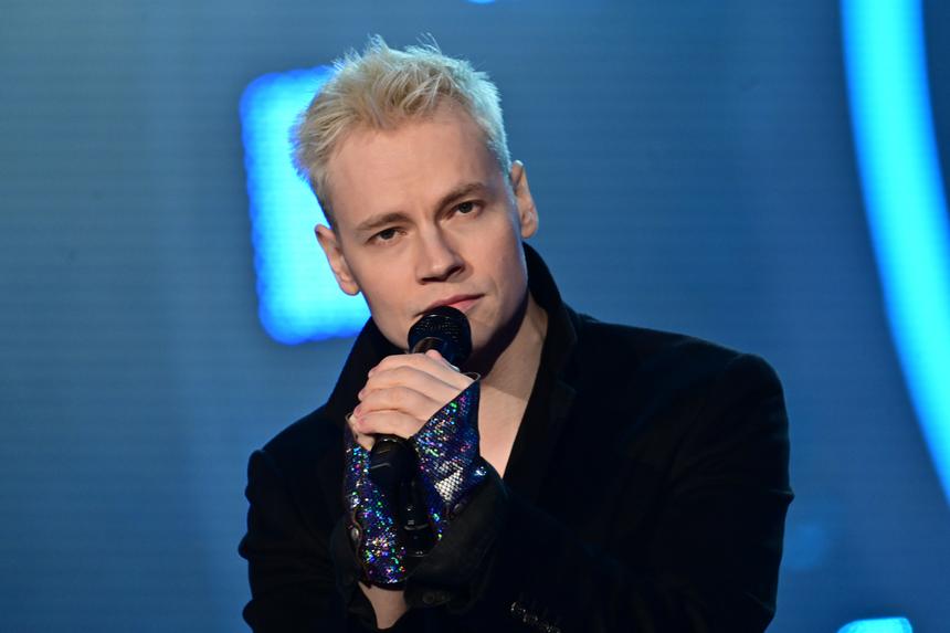 «Вникает, чем его аудитория занимается»: Бородин объяснил, зачем SHAMAN спросил у фанатов о наркотиках*