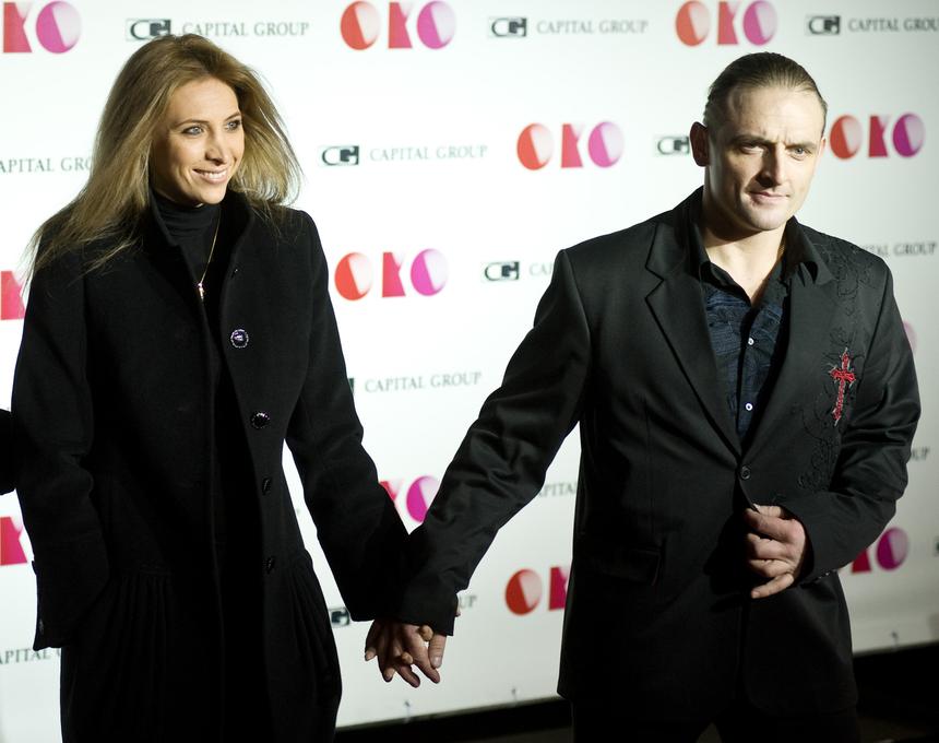 «Я выгляжу полным мерзавцем»: Аскольд Запашный впервые рассказал об измене жене и внебрачном ребенке