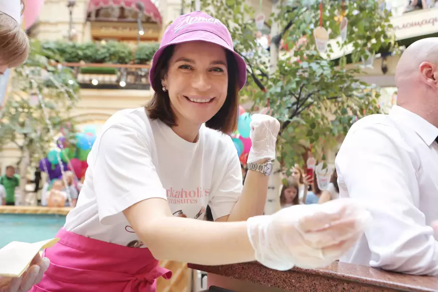 «13 лет в одном костюме»: актриса Екатерина Волкова рассказала о своей фигуре