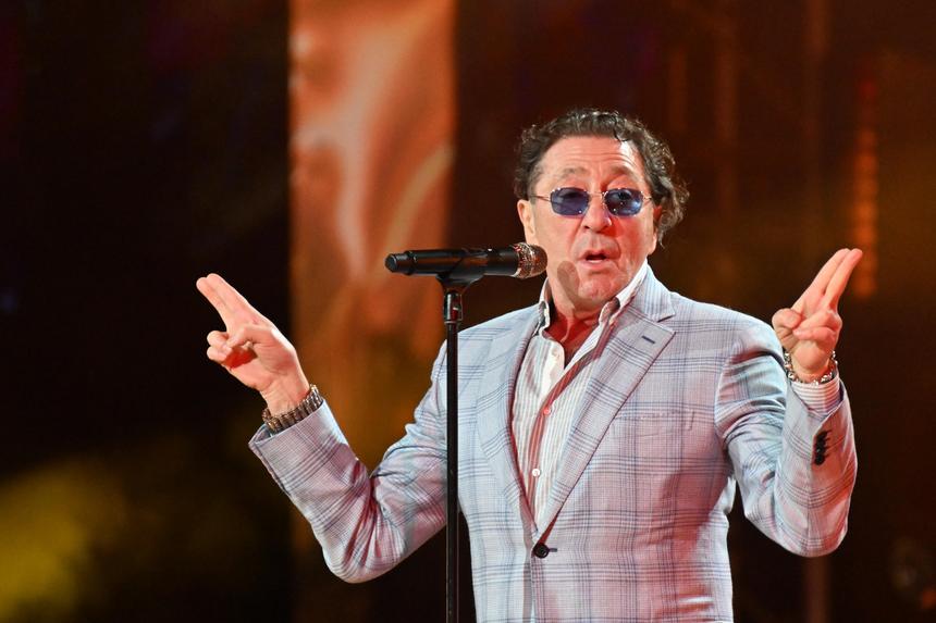 Григорий Лепс высказался о своих шоу после скандала во Владивостоке и отравления