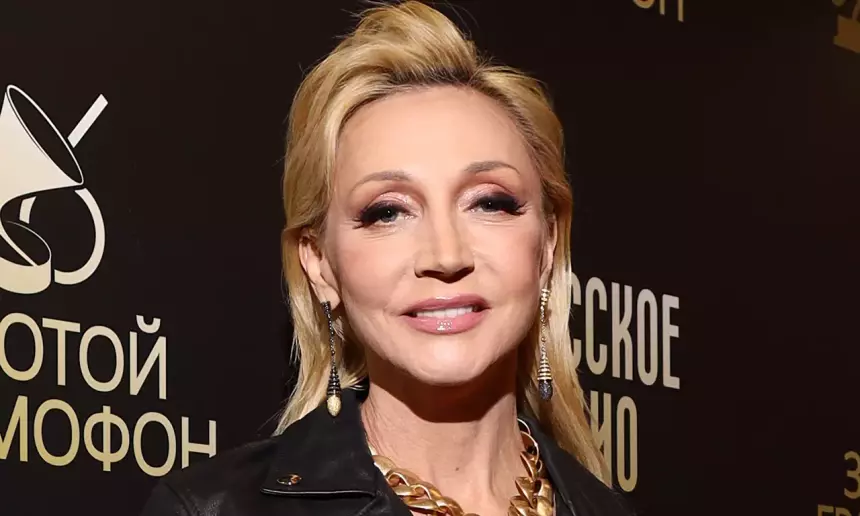 Переехавшая в США певица Кристина Орбакайте показала костюм для Хэллоуина