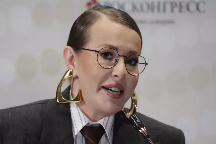 «Говорят, у патриотизма нет цены»: Ксения Собчак уколола SHAMAN из-за стоимости билетов на концерт