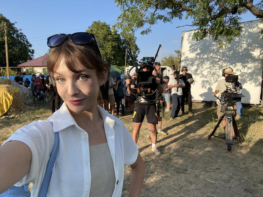 «Кто-то пошутил, что мы похожи — как мать и дочь»: Наталья Бергер рассказала о знакомстве с Миллой Йовович