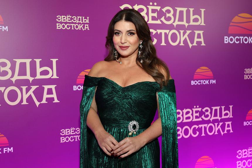 Певица Жасмин рассказала, что невестка уезжала рожать из отделения полиции