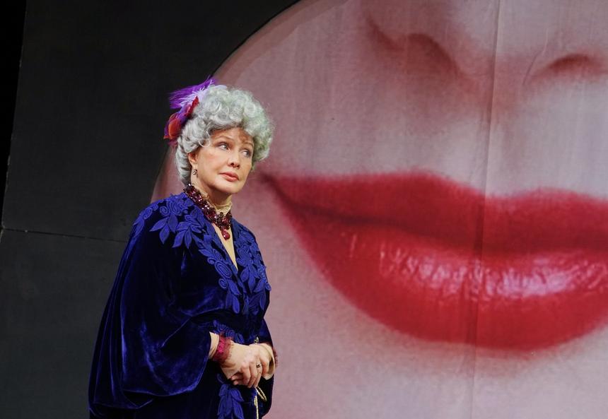 «Решения нет»: Елена Проклова опровергла слухи о скорой свадьбе с бывшим мужем