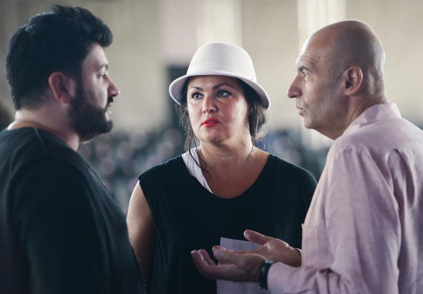 Выступление оперной певицы Анны Нетребко в Цюрихе вызвало резонанс