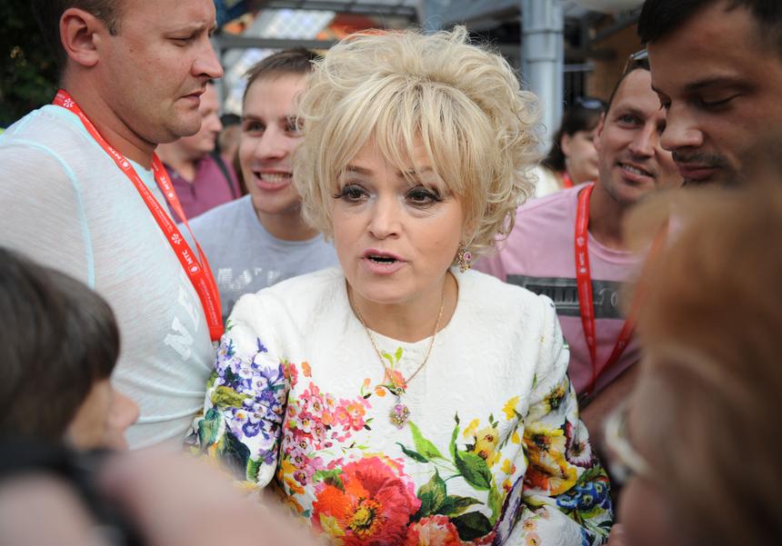 «Вызывает отвращение»: популярность Надежды Кадышевой может снизиться из-за сына