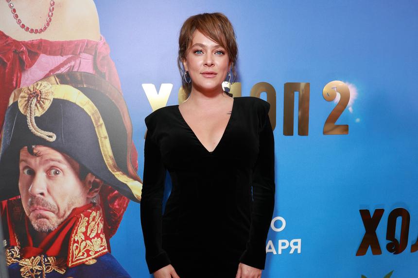 Спрятала в чемодане: Аглая Тарасова рассказала детали дня, когда ее задержали в аэропорту