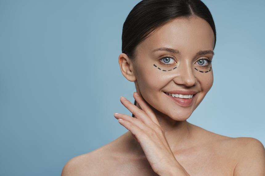 Тяжелый взгляд, «мешки» и круги под глазами: основные показания для блефаропластики у молодых