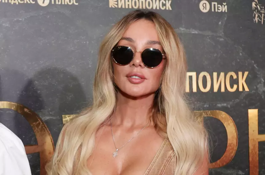 Анна Седокова опровергла слова Картозии о том, что она не поступила в его школу