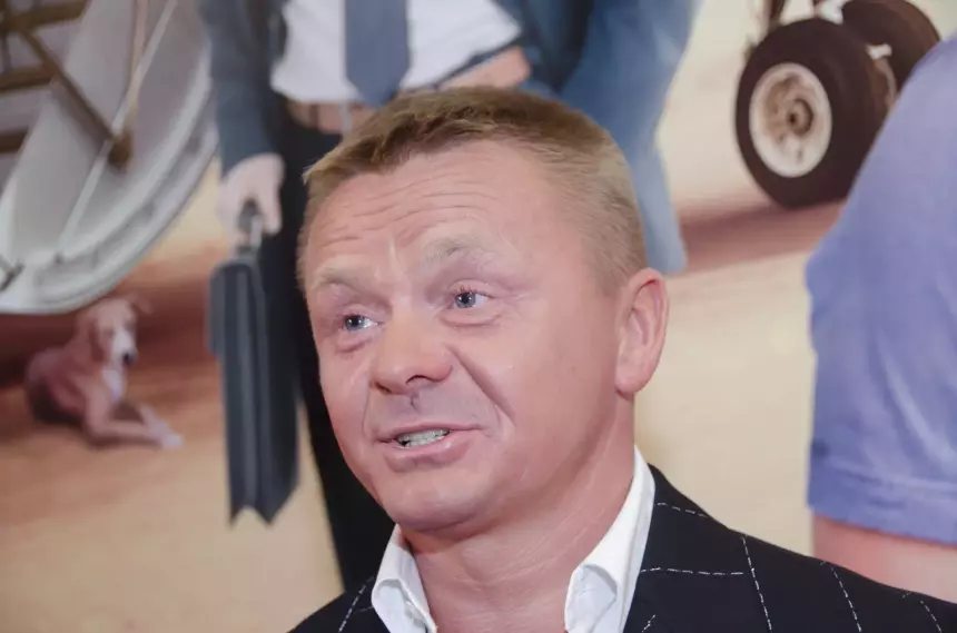 «Просто ужас»: звезда «Физрука» Владимир Сычев рассказал, как спас дочь от удушья