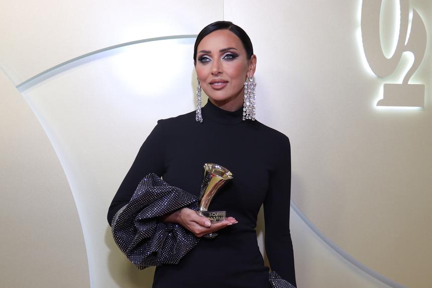 «Сделай из нее звезду, я тебе подарю Porsche»: режиссер Грымов вспомнил о работе с певицей Алсу