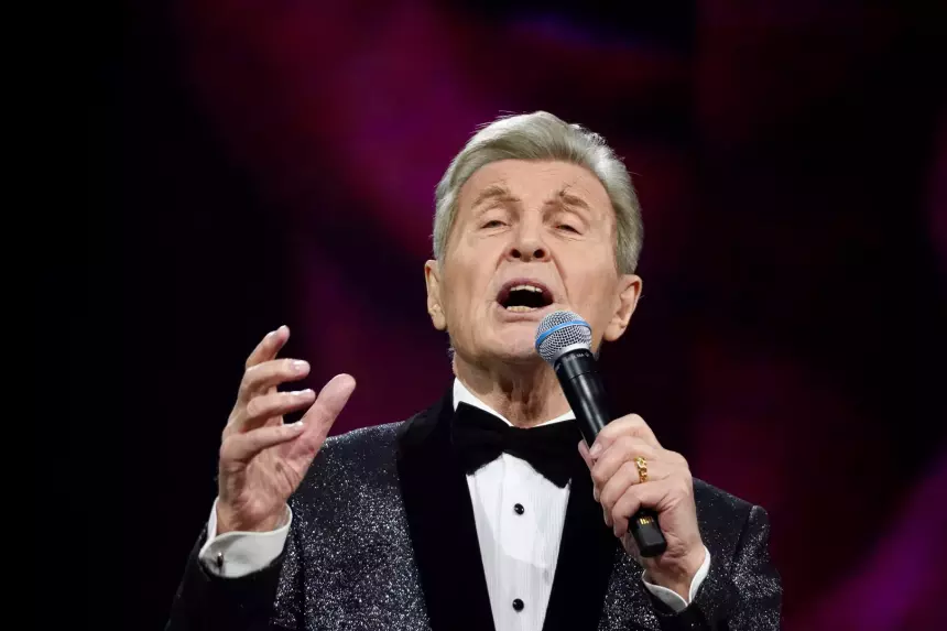 Лев Лещенко потерял почти 12 млн рублей дохода от своего инженерного центра