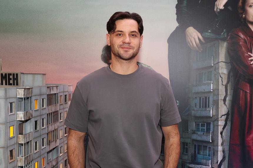 Богатырев еще в апреле снял кольцо и называл жизнь с Арнтгольц пороховой бочкой