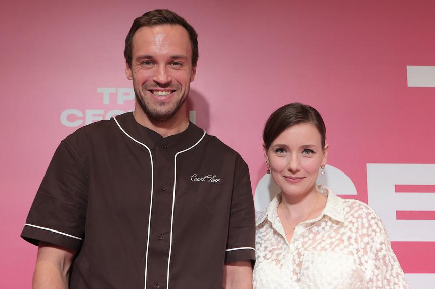 Футболист Артем Дзюба устроил драку с актером Павлом Поповым на мероприятии