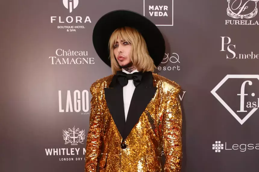 «Она моя муза!»: Сергей Зверев высказался о возвращении Пугачевой в Россию