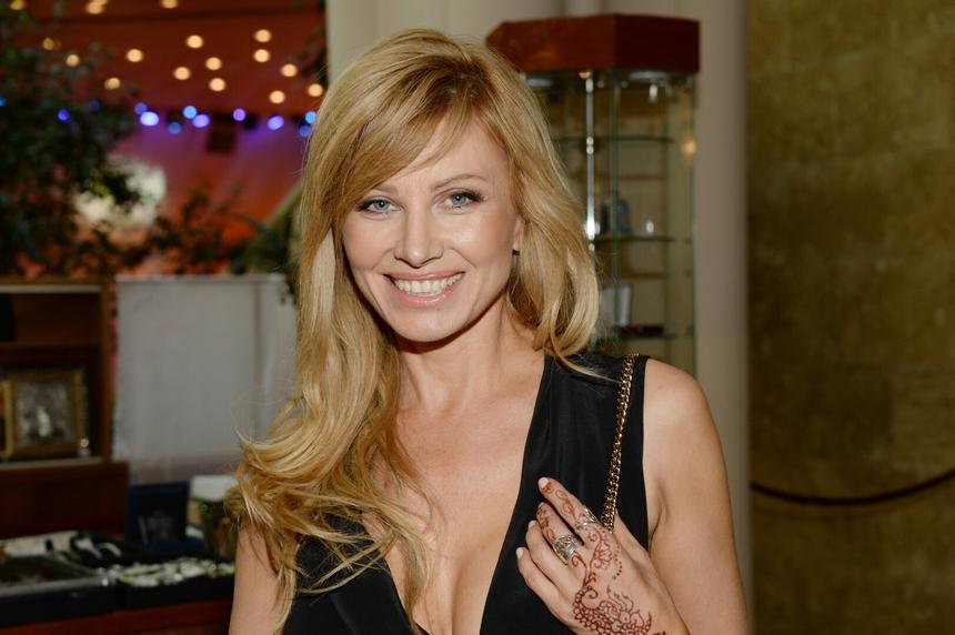 Группа Reflex на трое суток застряла в аэропорту Коми из-за отмены рейсов