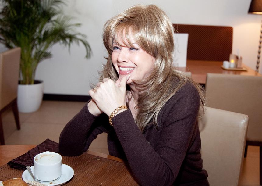 «Только вчера себя починила»: Елена Преснякова заявила, что у нее много запчастей