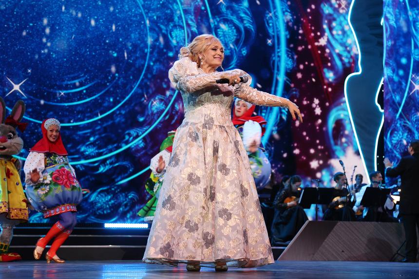 Певица Надежда Кадышева может отдавать по 5 млн в налоговую от своего гонорара