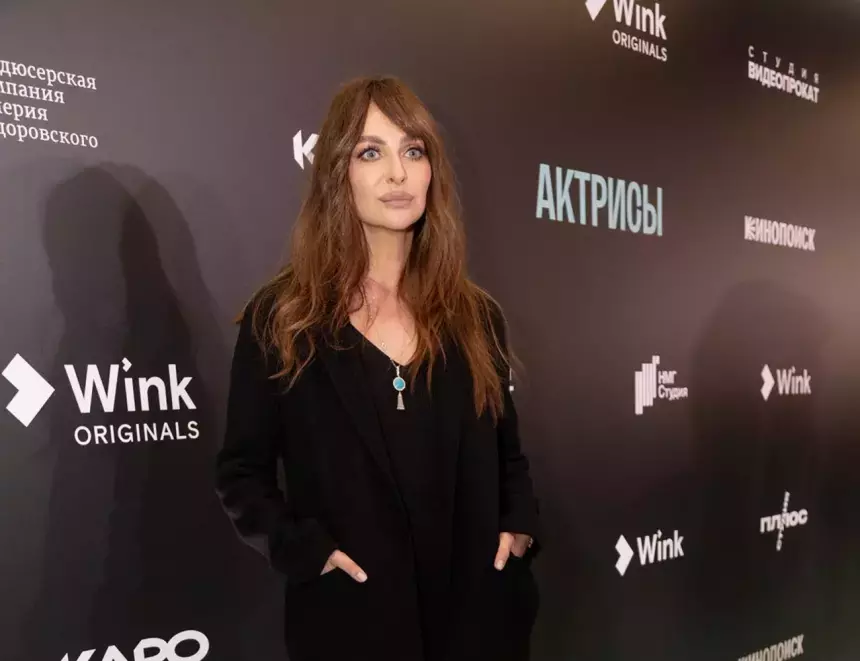 Звезда Comedy Woman Екатерина Варнава вернулась с Кипра в Россию ради работы