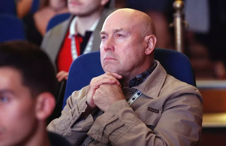 «Я представляю угрозу»: Виктор Сухоруков удивился отказу в выдаче шенгенской визы