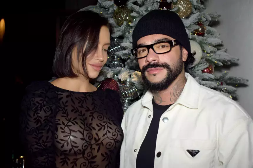 В окружении Тимати объяснили, почему он не женится на Валентине Ивановой