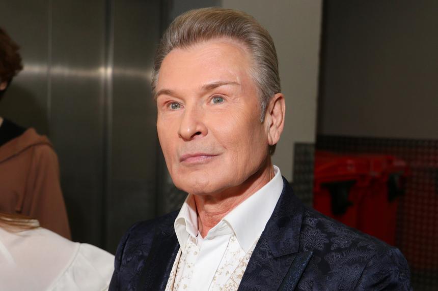 Отменившая свадьбу дочь Александра Малинина устроила девичник в Лондоне