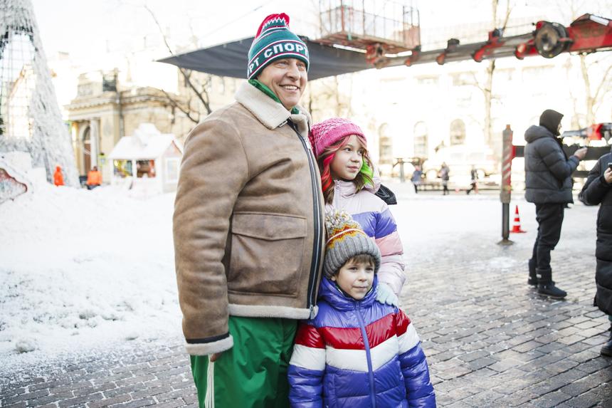 «Считаю себя не лучшим дедушкой»: Иван Охлобыстин о съемках с детьми, Кристине Асмус и внуках